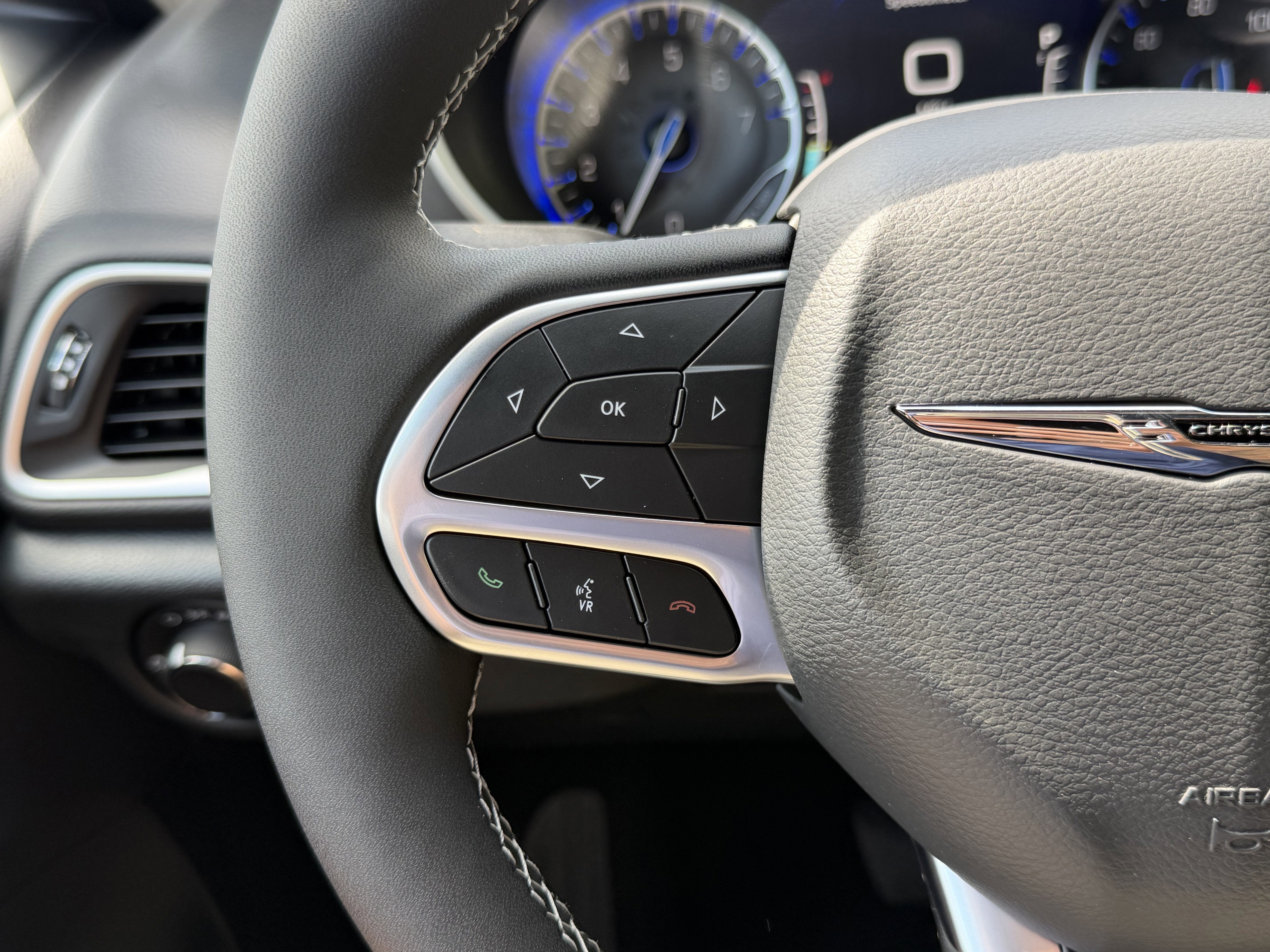 2026 Chrysler Voyager VOYAGER LX