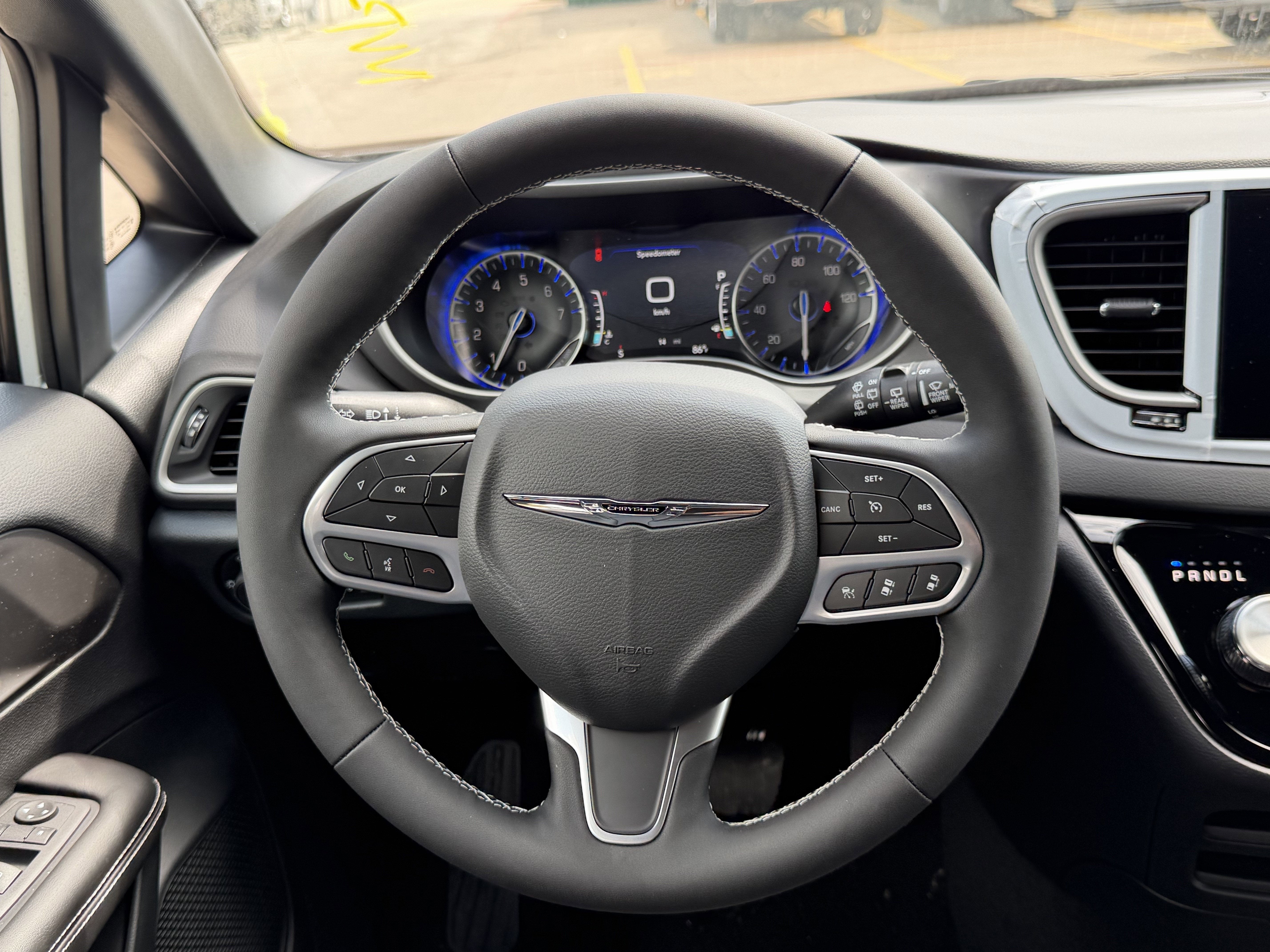 2026 Chrysler Voyager VOYAGER LX