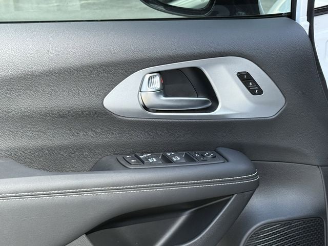 2026 Chrysler Pacifica PACIFICA LIMITED