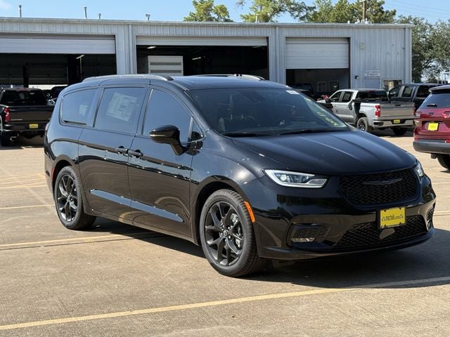 2026 Chrysler Pacifica PACIFICA LIMITED