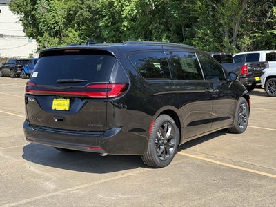 2026 Chrysler Pacifica PACIFICA LIMITED