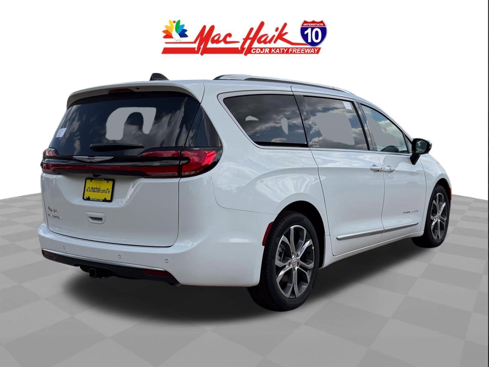 2026 Chrysler Pacifica PACIFICA PINNACLE