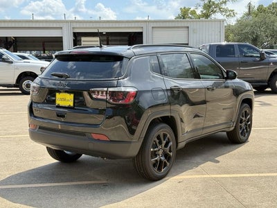 2025 Jeep Compass COMPASS LATITUDE 4X4
