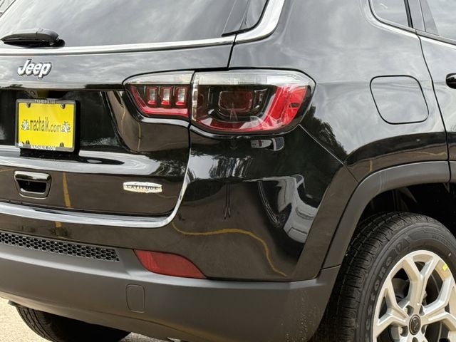 2026 Jeep Compass COMPASS LATITUDE 4X4