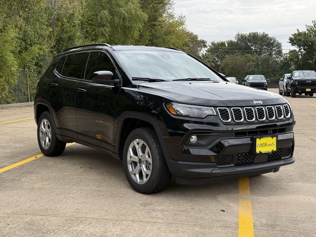 2026 Jeep Compass COMPASS LATITUDE 4X4