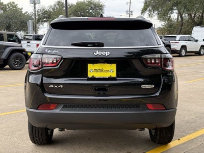 2026 Jeep Compass COMPASS LATITUDE 4X4