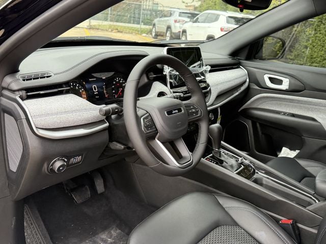 2026 Jeep Compass COMPASS LATITUDE 4X4