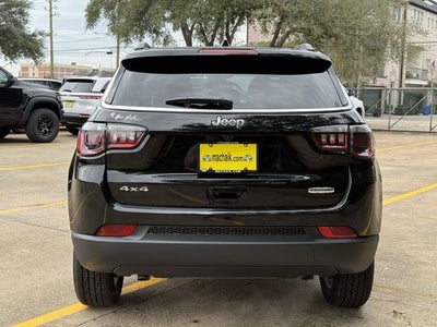 2026 Jeep Compass COMPASS LATITUDE 4X4