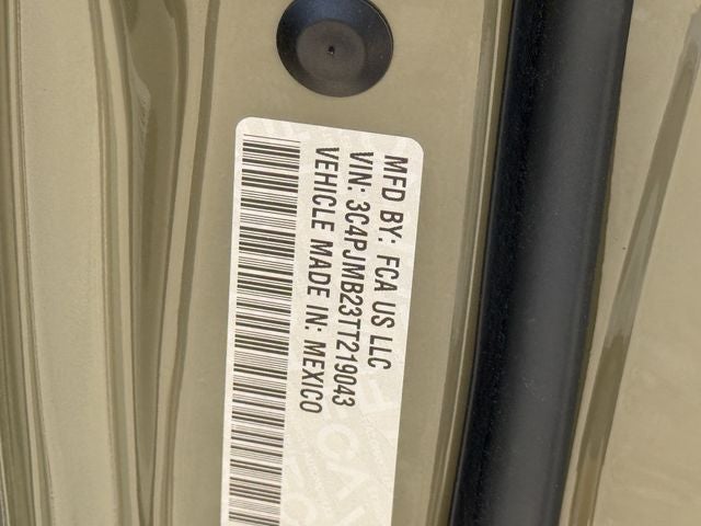 2026 Jeep Cherokee CHEROKEE LAREDO 4X4