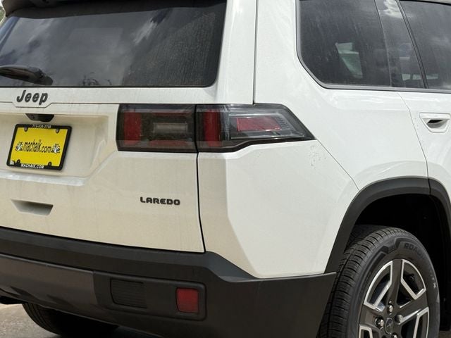 2026 Jeep Cherokee CHEROKEE LAREDO 4X4