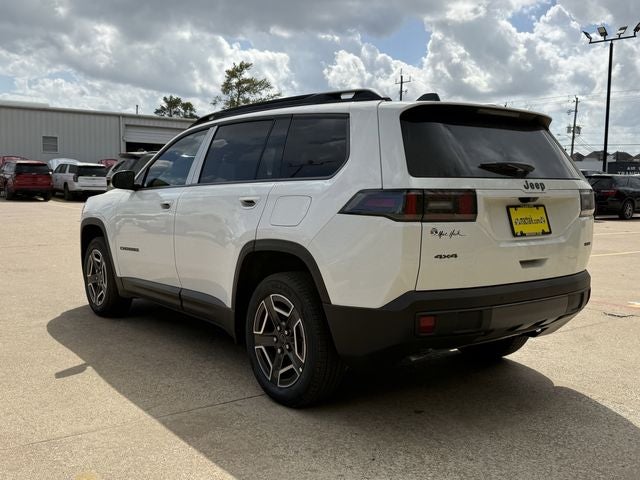 2026 Jeep Cherokee CHEROKEE LAREDO 4X4