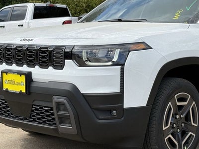 2026 Jeep Cherokee CHEROKEE LAREDO 4X4