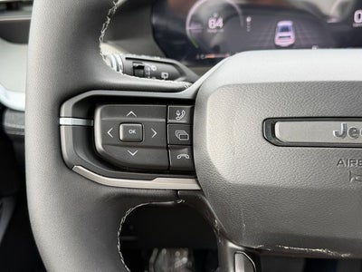 2026 Jeep Cherokee CHEROKEE LAREDO 4X4