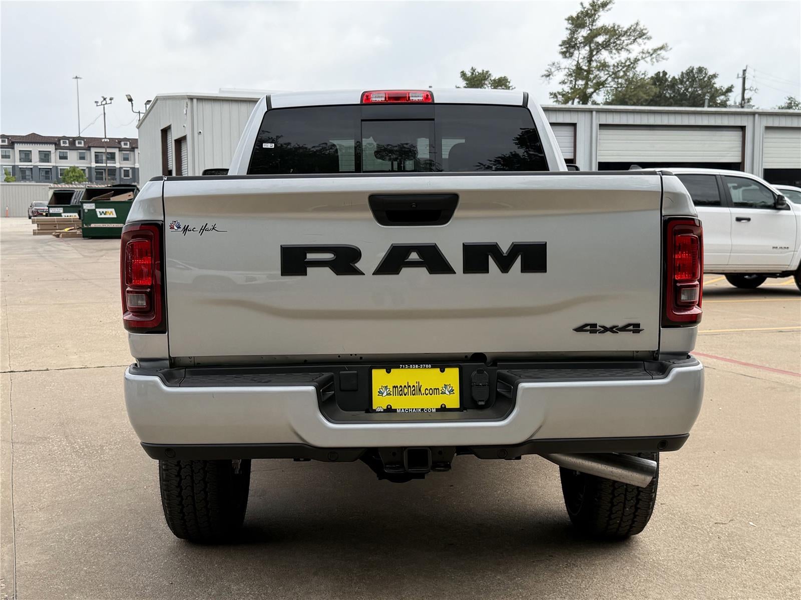 2026 RAM 2500 BLACK EXPRESS CREW CAB 4X4 6'4' BOX