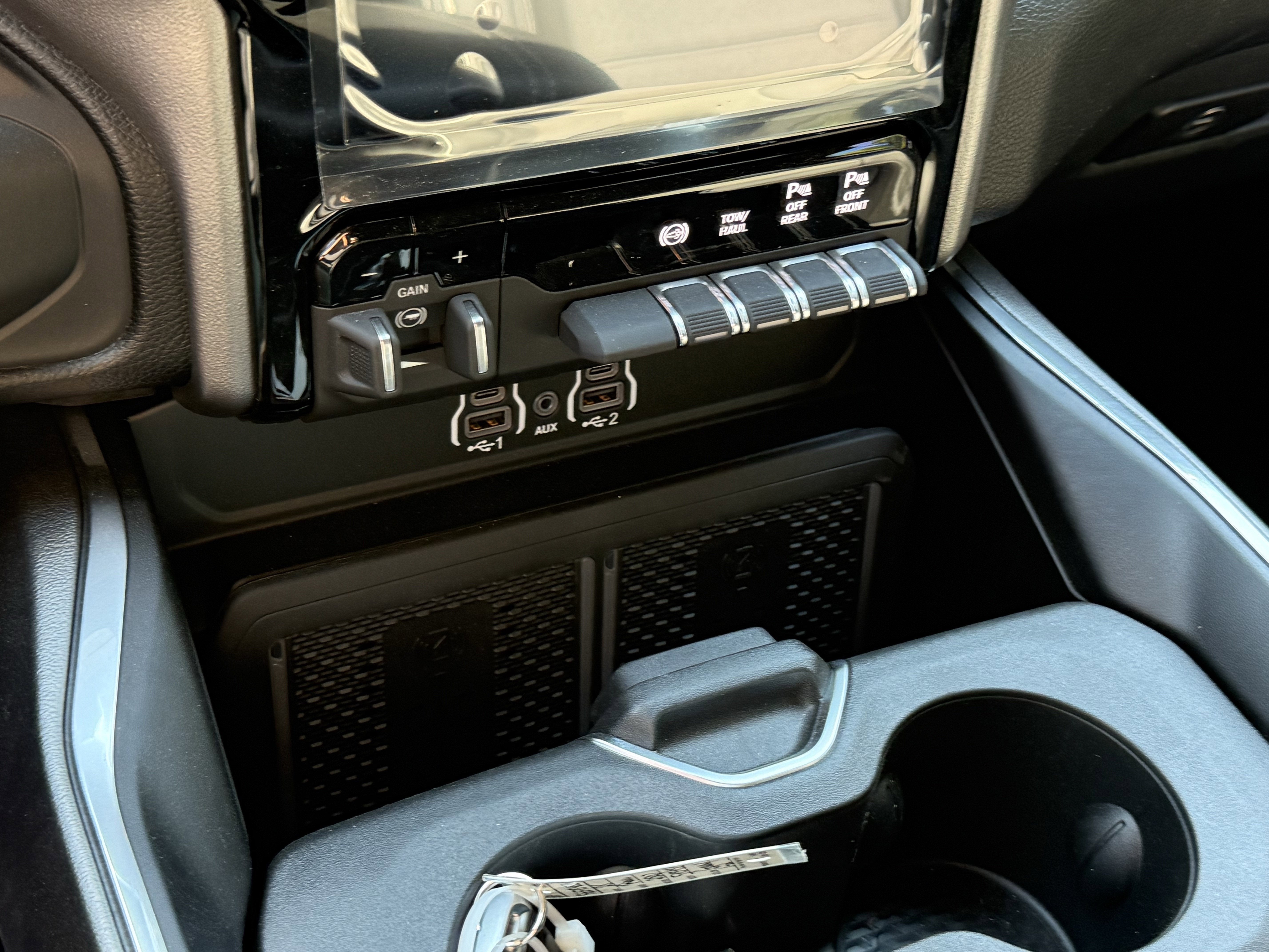 2025 RAM 2500 LARAMIE