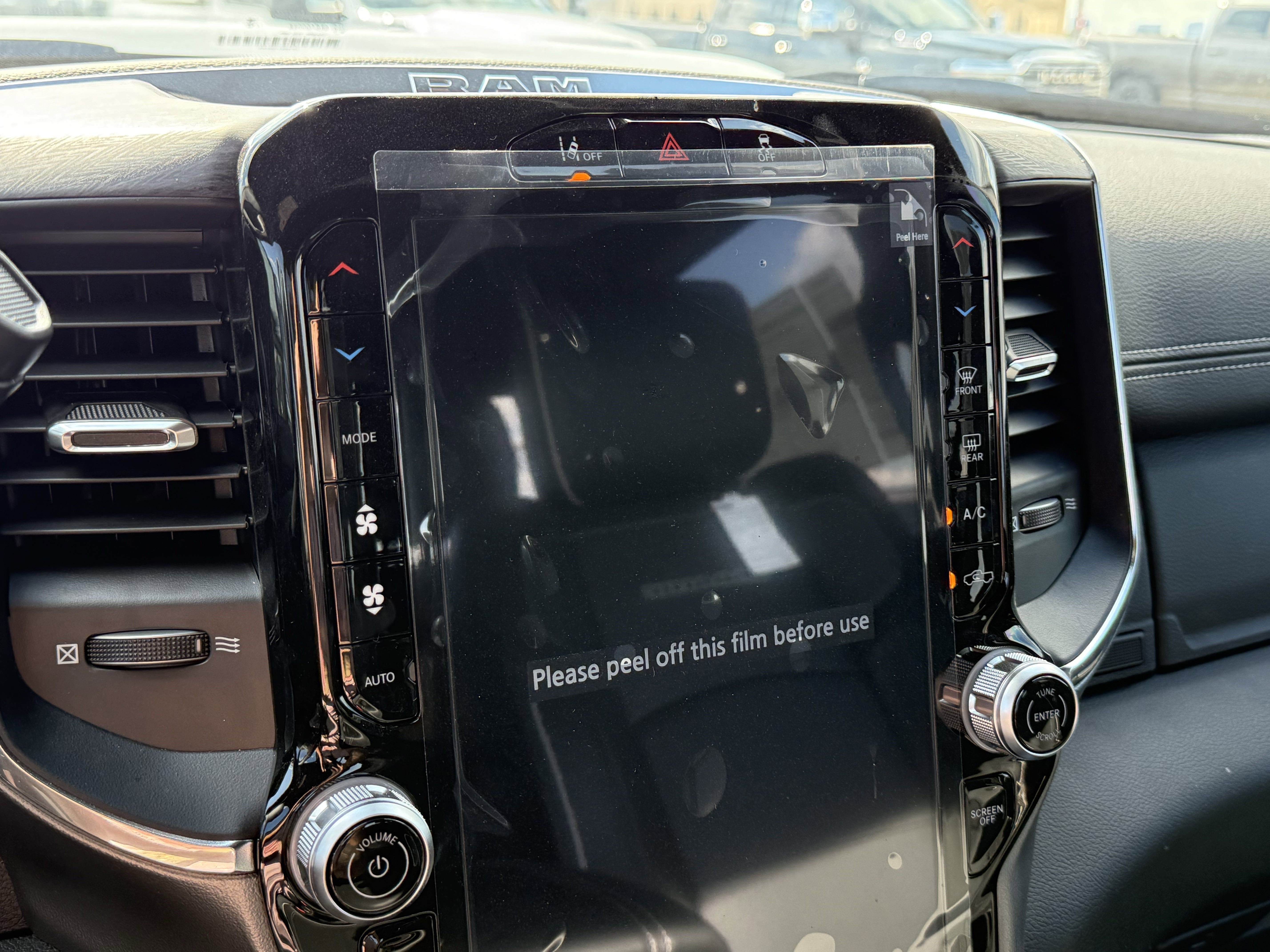 2025 RAM 2500 LARAMIE