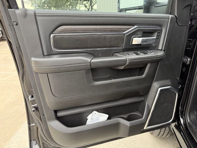 2025 RAM 2500 LARAMIE