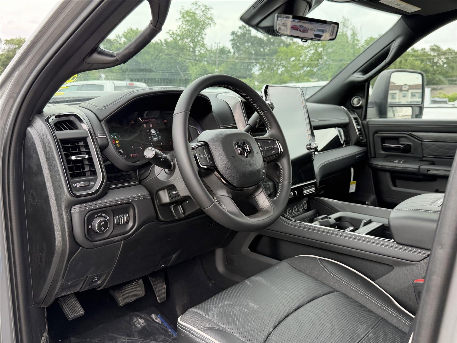 2026 RAM 2500 LIMITED CREW CAB 4X4 6'4' BOX