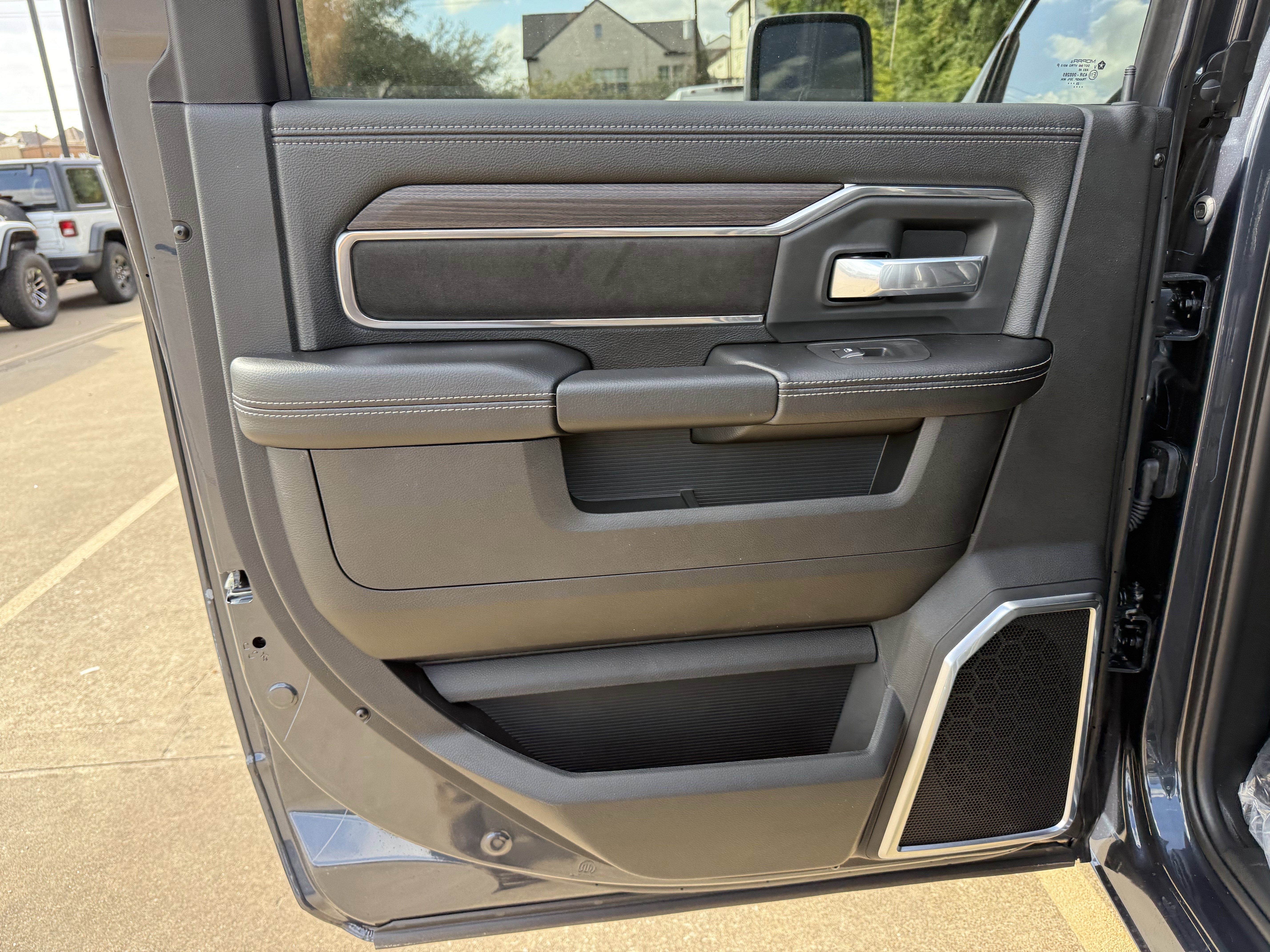 2026 RAM 3500 LARAMIE