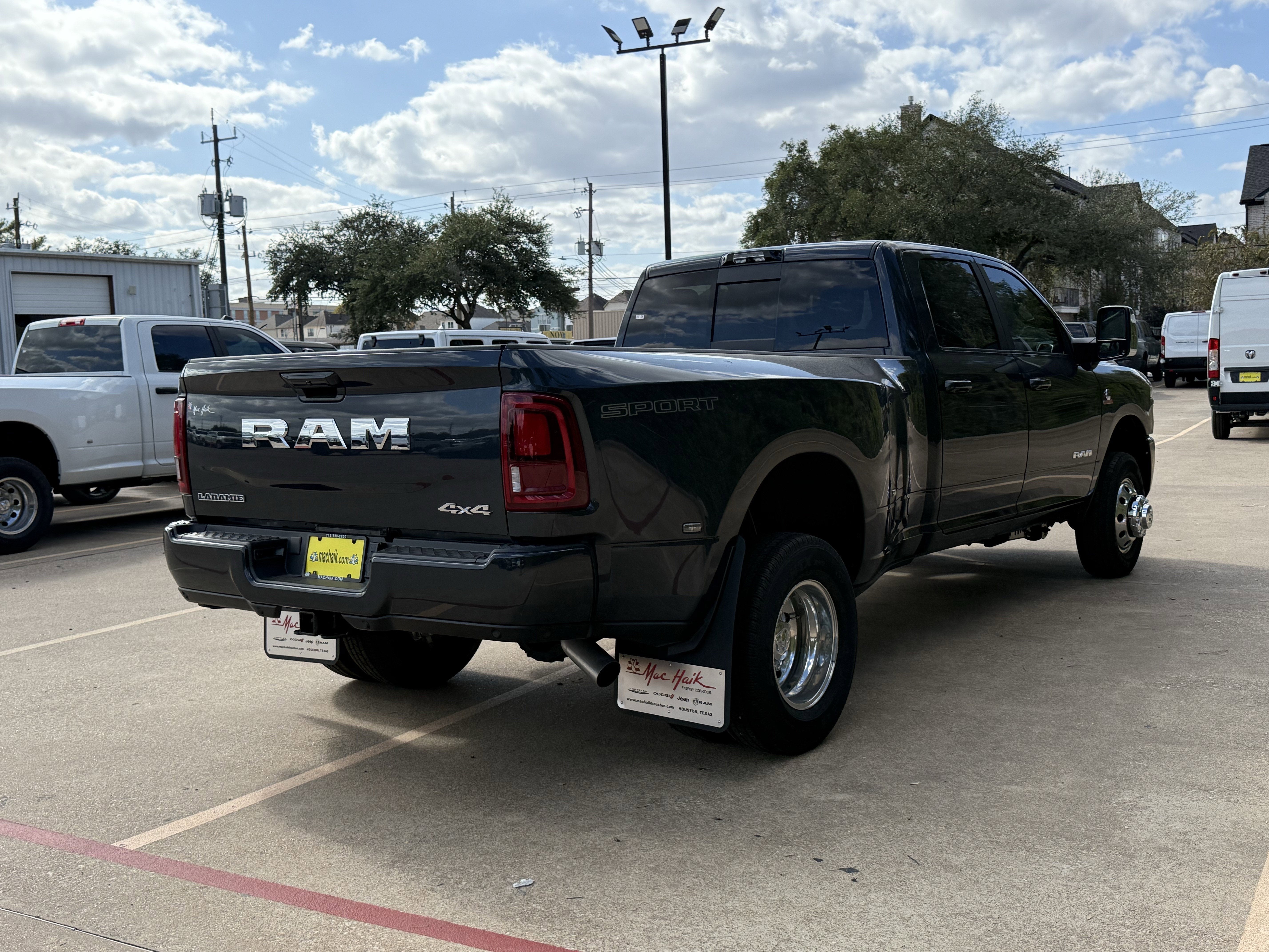 2026 RAM 3500 LARAMIE