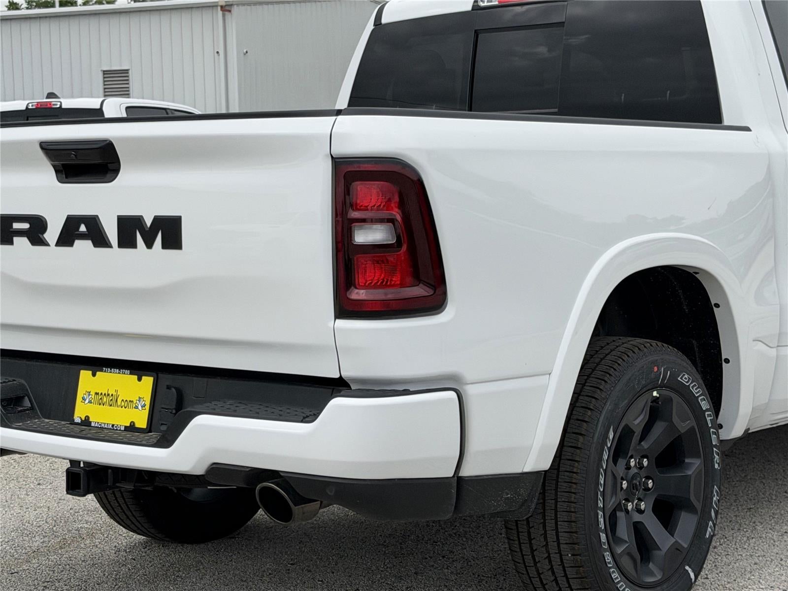 2026 RAM 1500 BIG HORN CREW CAB 4X2 5'7' BOX