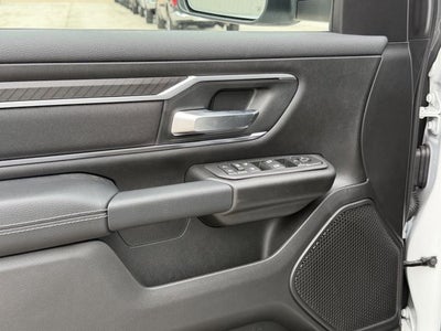 2026 RAM 1500 BIG HORN CREW CAB 4X2 5'7' BOX