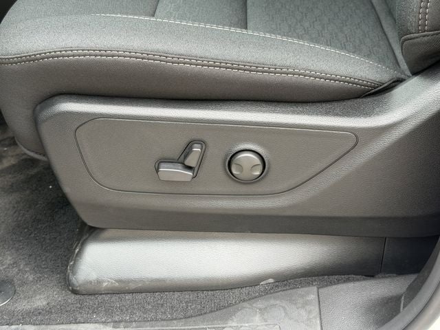 2026 RAM 1500 BIG HORN CREW CAB 4X2 5'7' BOX
