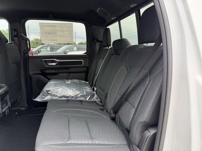 2026 RAM 1500 BIG HORN CREW CAB 4X2 5'7' BOX
