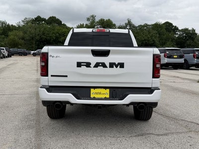 2026 RAM 1500 BIG HORN CREW CAB 4X2 5'7' BOX