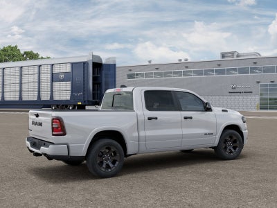 2026 RAM 1500 BIG HORN CREW CAB 4X2 5'7' BOX
