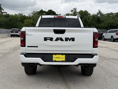 2026 RAM 1500 BIG HORN CREW CAB 4X2 5'7' BOX