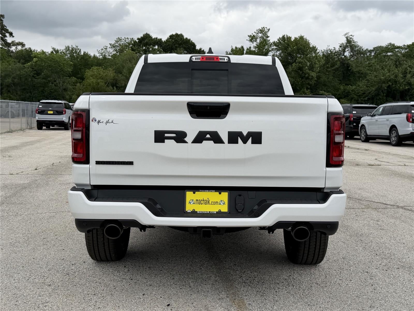 2026 RAM 1500 BIG HORN CREW CAB 4X2 5'7' BOX