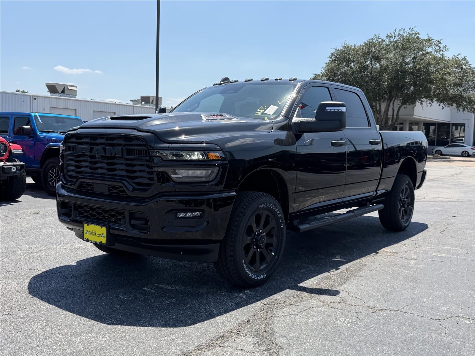 2026 RAM 2500 BLACK EXPRESS CREW CAB 4X4 6'4' BOX