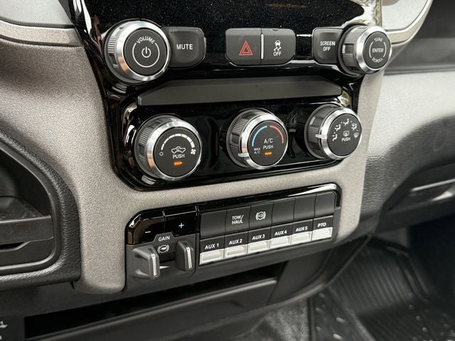 2026 RAM 3500 Tradesman 167.5 WB