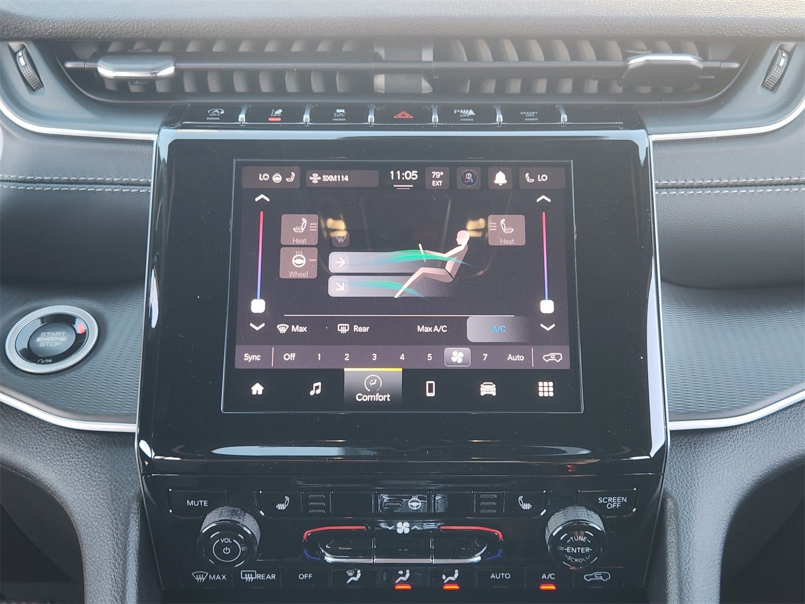 2025 Jeep Grand Cherokee GRAND CHEROKEE LAREDO X 4X2