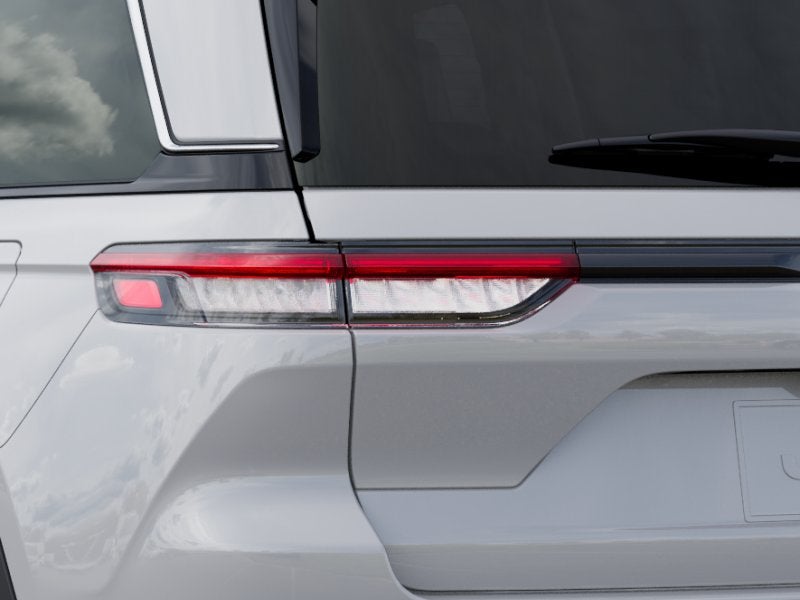 2025 Jeep Grand Cherokee GRAND CHEROKEE LAREDO X 4X2