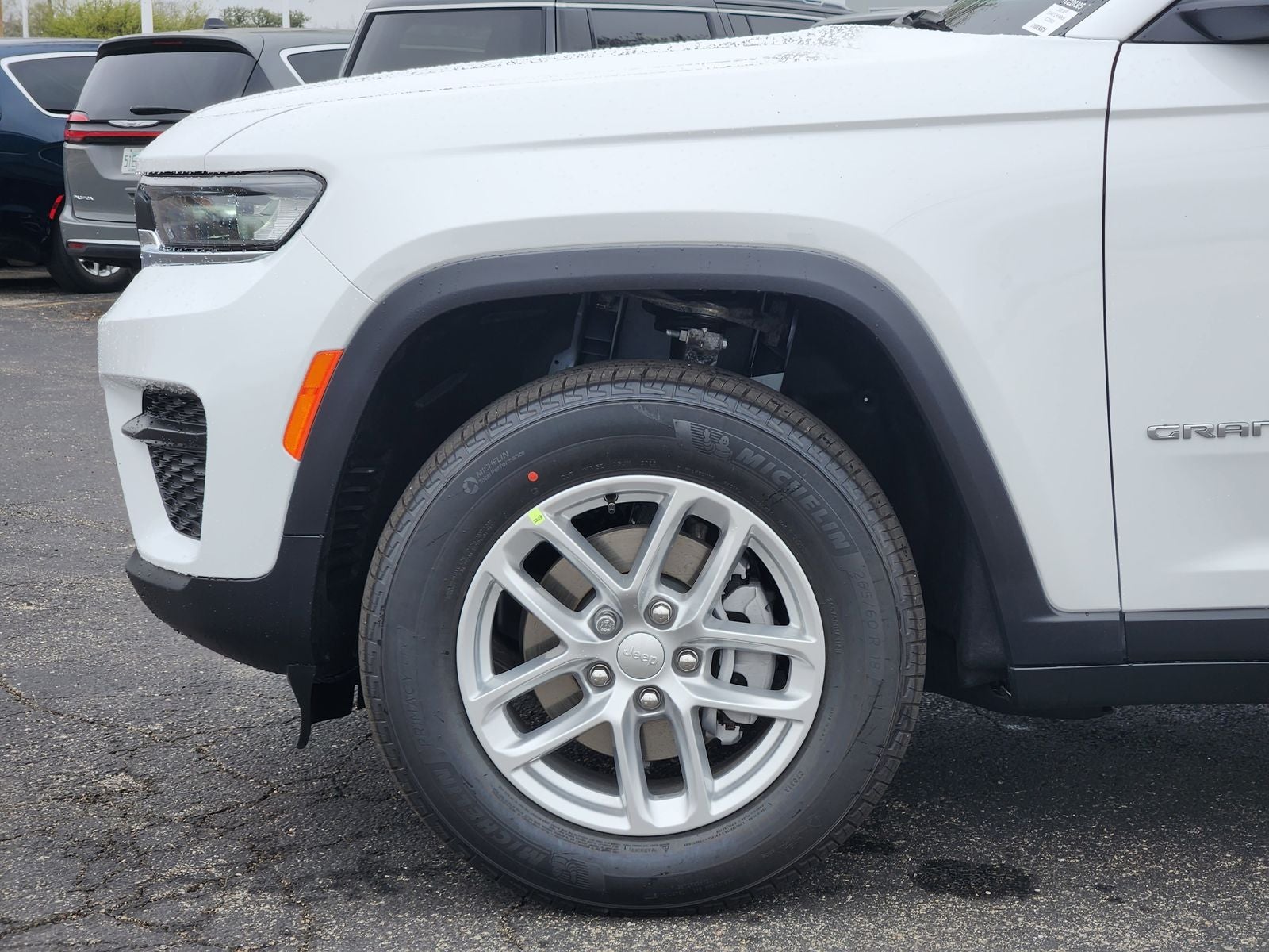 2026 Jeep Grand Cherokee GRAND CHEROKEE LAREDO X 4X2