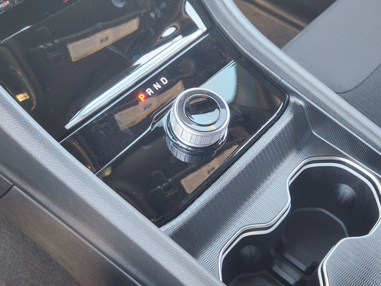 2025 Jeep Grand Cherokee GRAND CHEROKEE LAREDO X 4X2