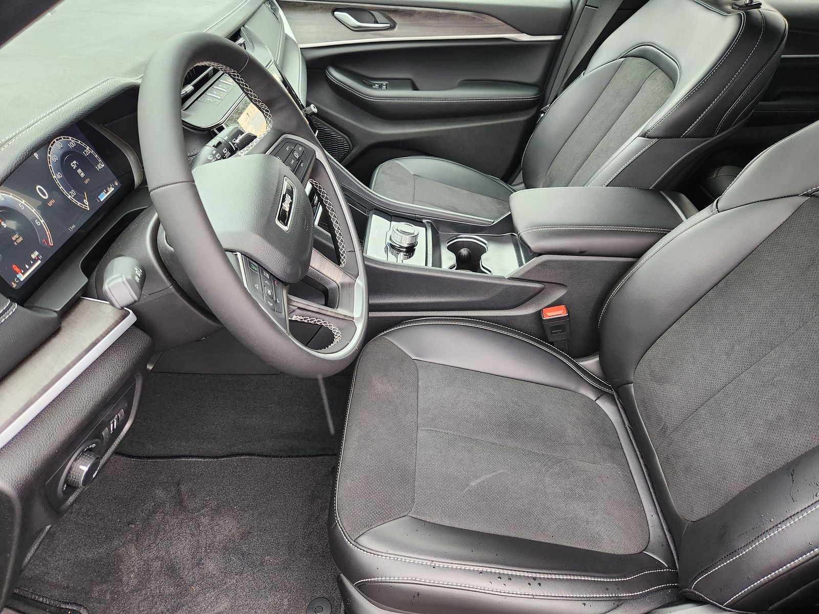 2026 Jeep Grand Cherokee GRAND CHEROKEE ALTITUDE 4X4