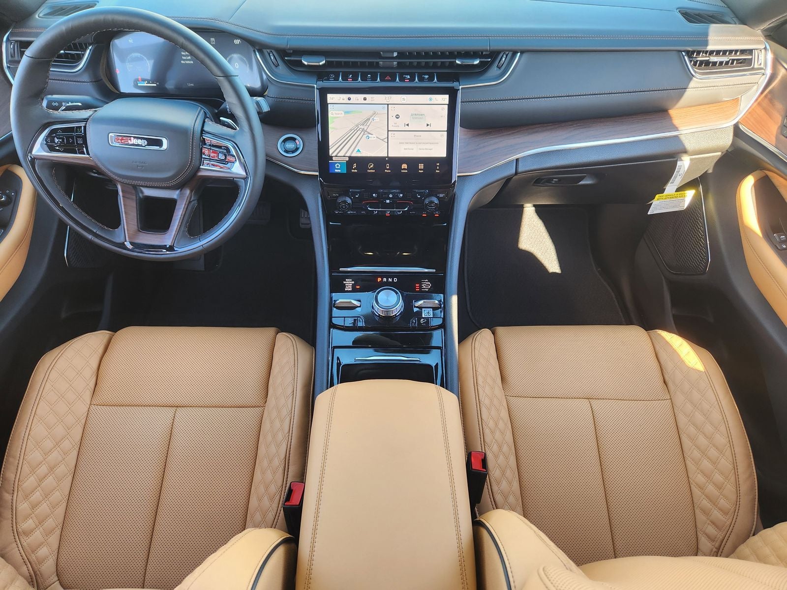 2025 Jeep Grand Cherokee GRAND CHEROKEE SUMMIT 4X4