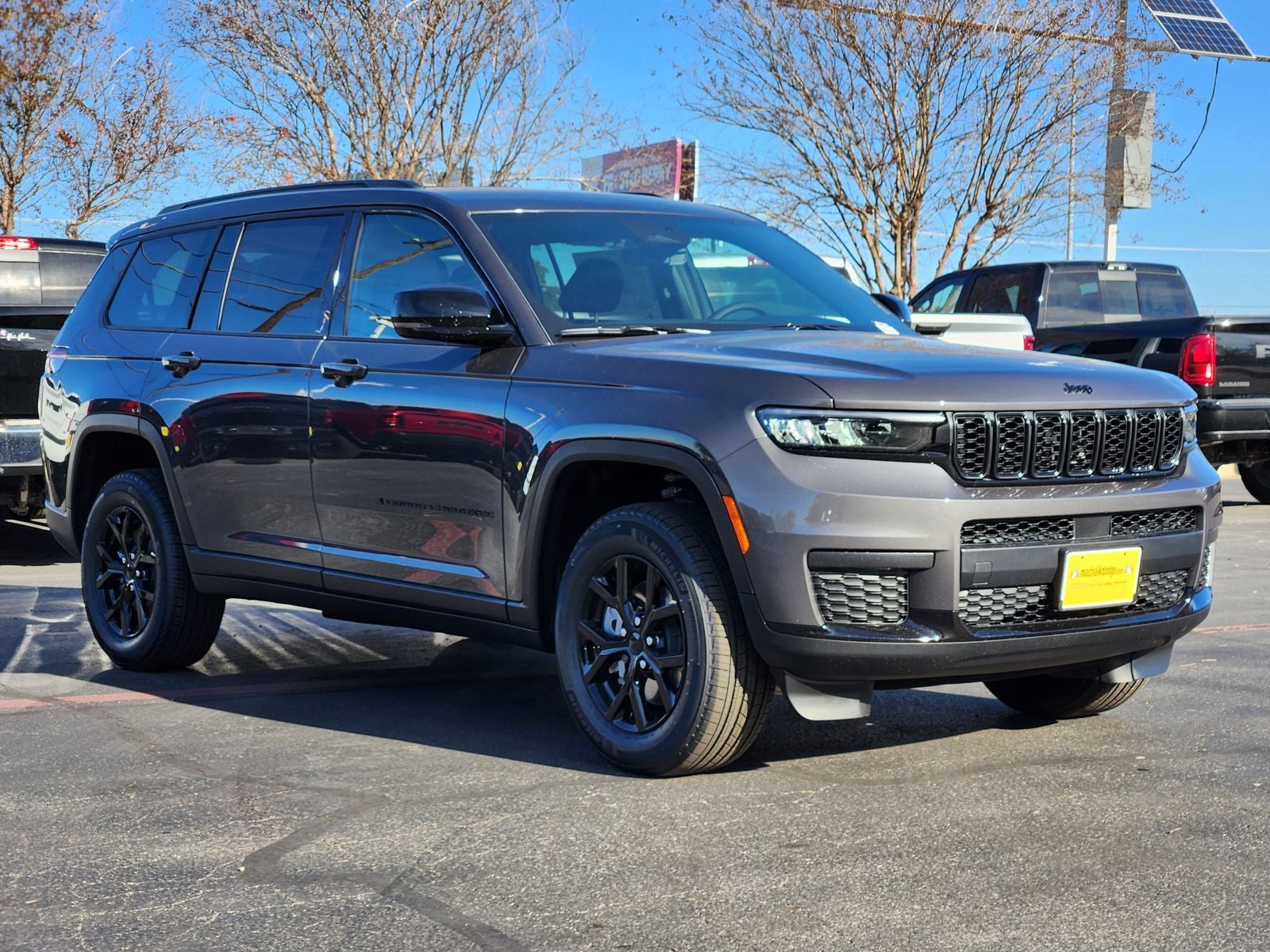 2025 Jeep Grand Cherokee GRAND CHEROKEE L ALTITUDE 4X2