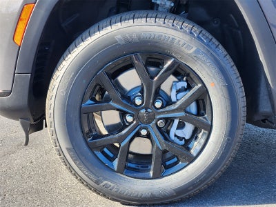 2025 Jeep Grand Cherokee GRAND CHEROKEE L ALTITUDE 4X2