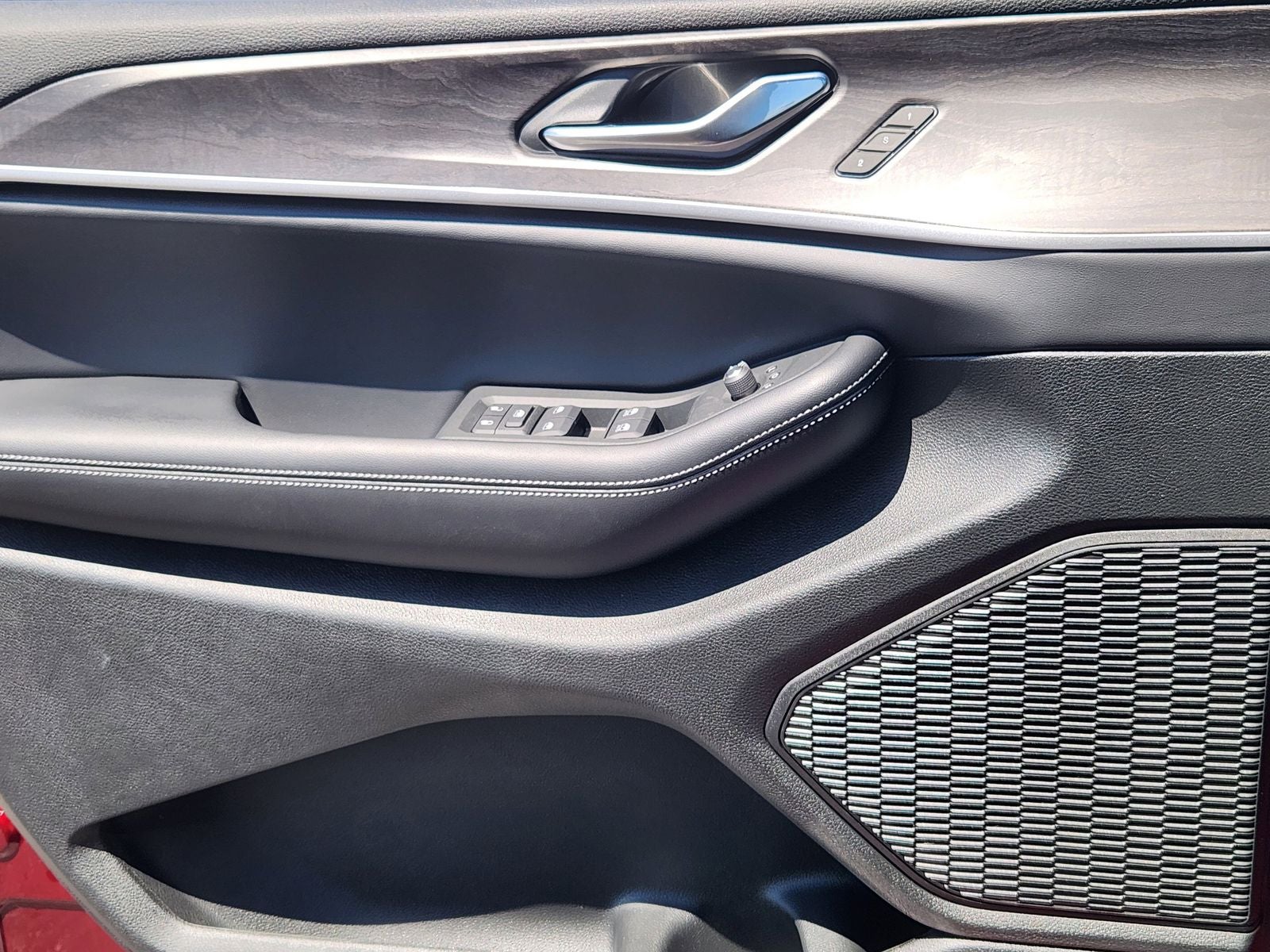 2025 Jeep Grand Cherokee GRAND CHEROKEE L LIMITED 4X2