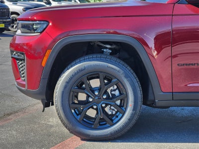 2026 Jeep Grand Cherokee GRAND CHEROKEE L LAREDO ALTITUDE 4X4