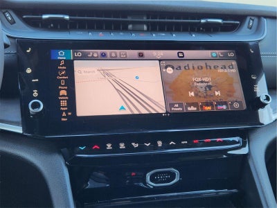 2026 Jeep Grand Cherokee GRAND CHEROKEE L LAREDO ALTITUDE 4X4