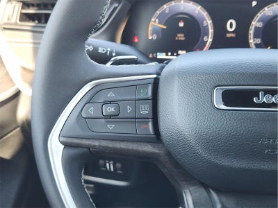 2026 Jeep Grand Cherokee GRAND CHEROKEE L LAREDO ALTITUDE 4X4