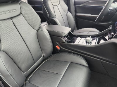 2025 Jeep Grand Cherokee GRAND CHEROKEE L OVERLAND 4X4