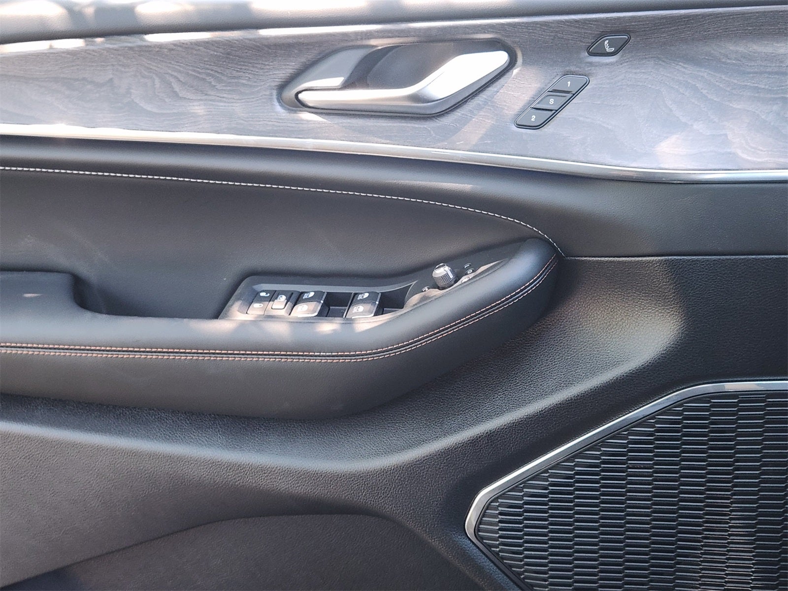 2025 Jeep Grand Cherokee GRAND CHEROKEE L OVERLAND 4X4