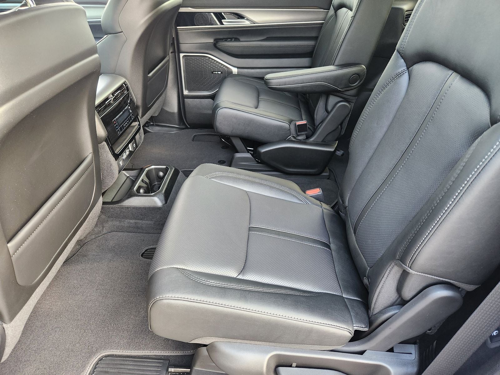 2026 Jeep Grand Wagoneer GRAND WAGONEER LIMITED ALTITUDE 4X4