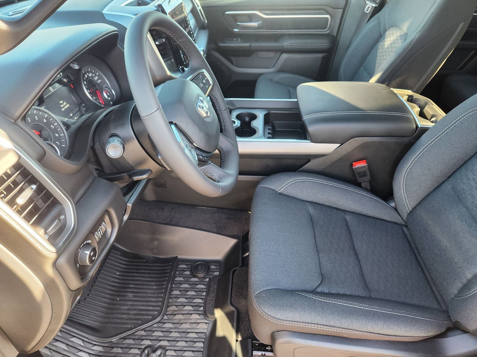 2026 RAM Ram 1500 RAM 1500 LONE STAR CREW CAB 4X2 5'7' BOX